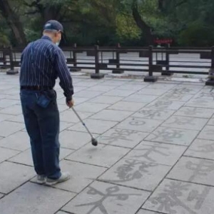 ���ݺ���������õ��B�Ϸ�ʽ����ֻ���������棬������ռ�ˎט�